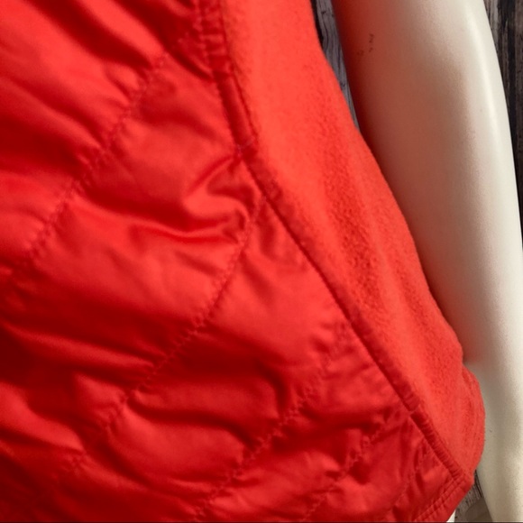 Columbia Vest - Picture 4 of 15